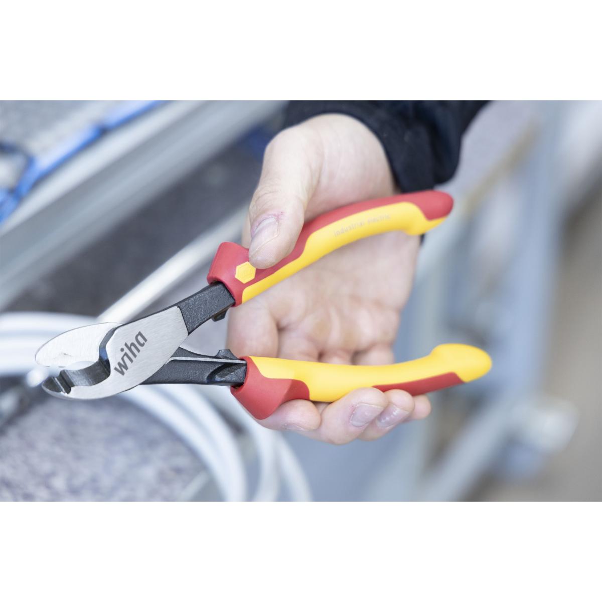 Wiha Kabelschneider Industrial electric mit ein- und ausschaltbarer Öffnungsfeder - Blisterverpackung