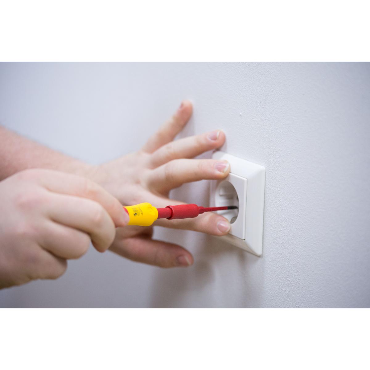 Wiha Schraubendreher mit Bithalter SoftFinish electric slimVario für slimBits