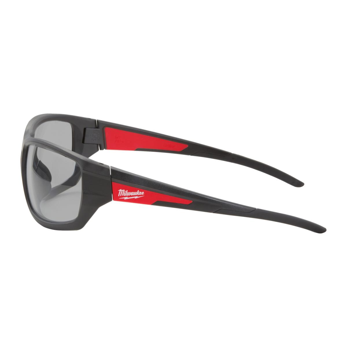 Milwaukee - Performance Schutzbrille grau