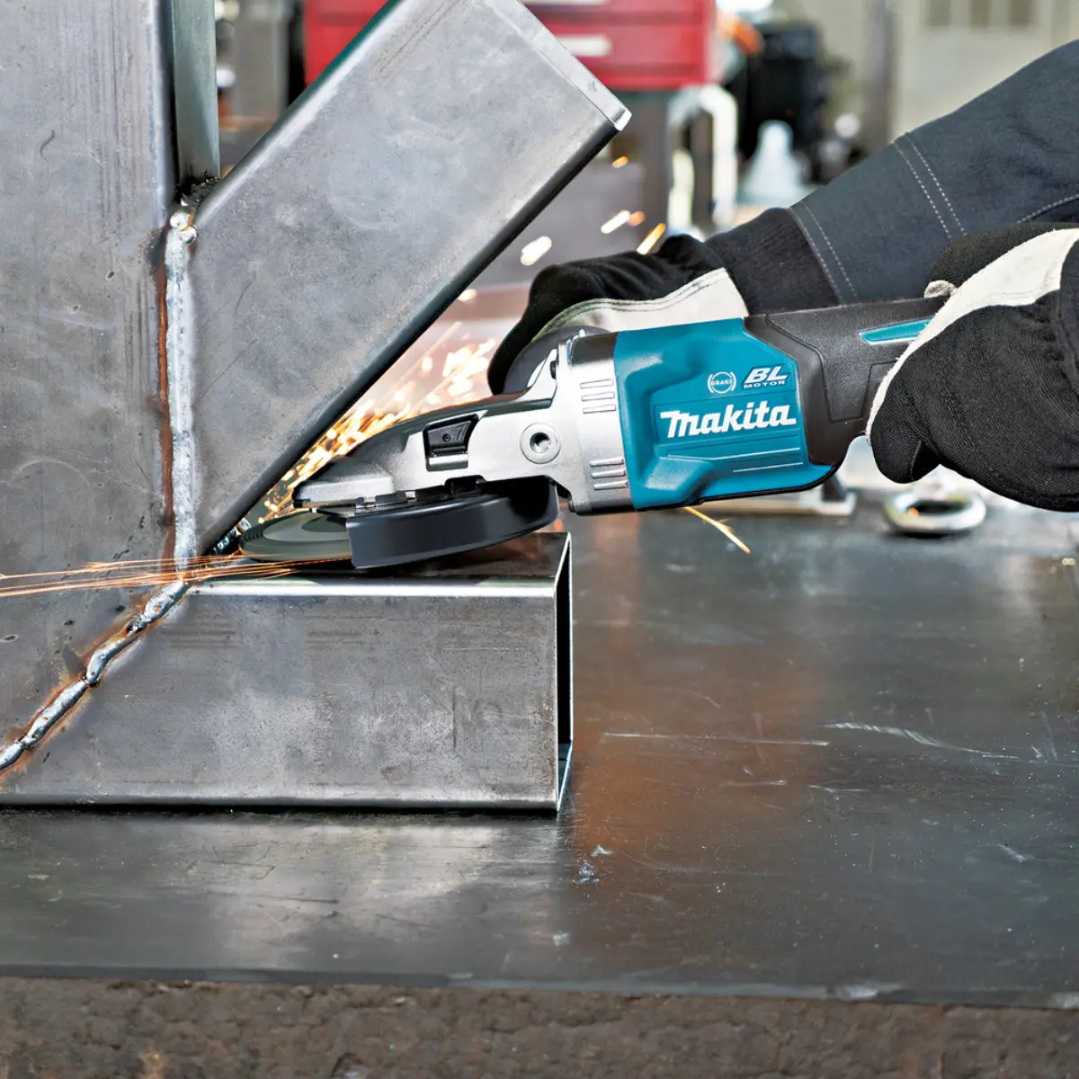 Makita Akku-Flachkopf-Winkelschleifer - GA056GZ