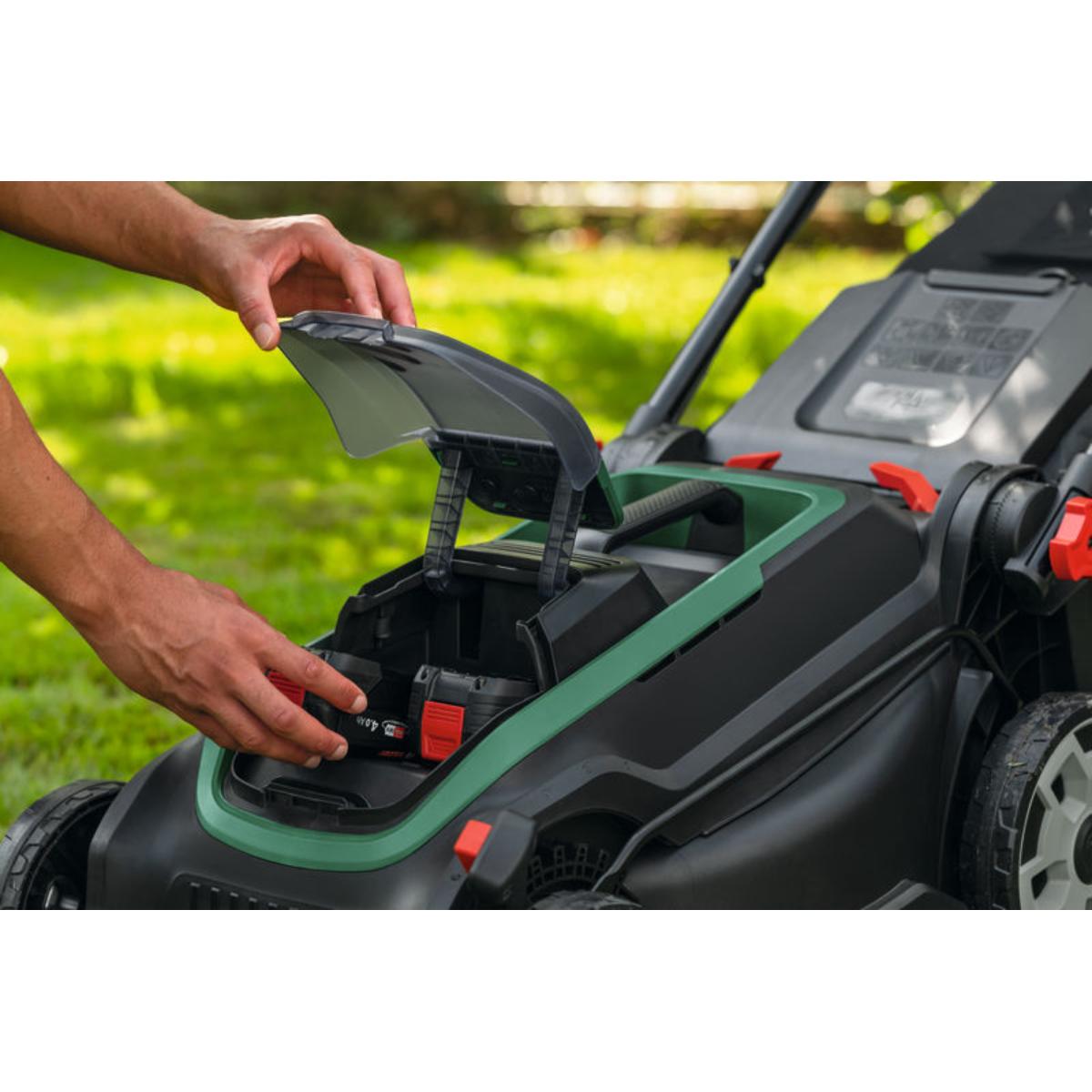 Bosch Akku-Rasenmäher ROTAK18V2-43, 2 x Akku PBA 18V 4.0Ah