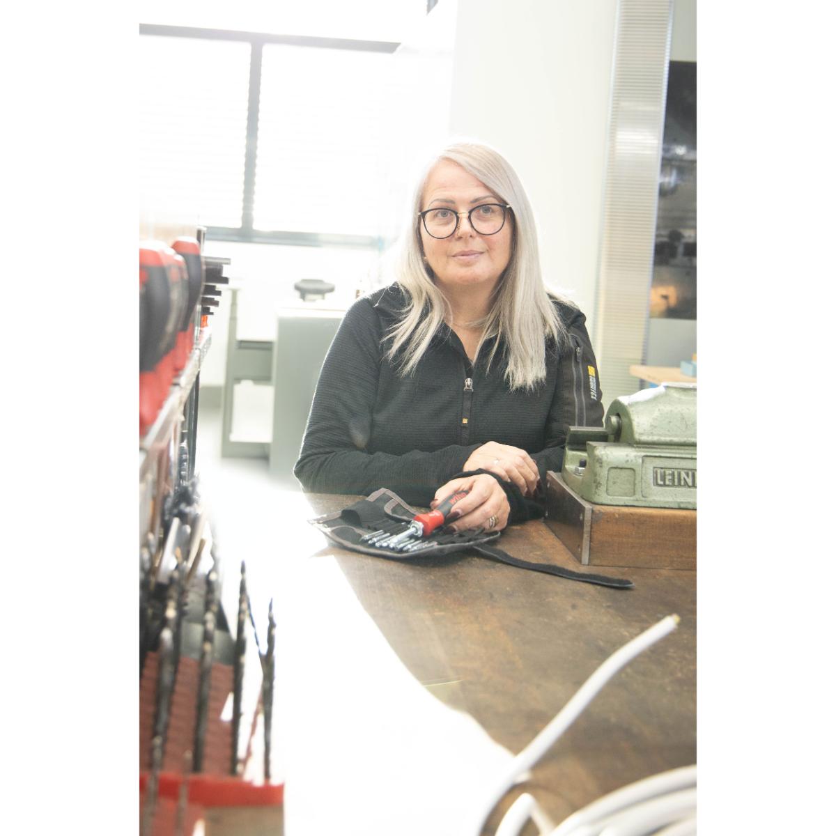 Wiha Schraubendreher mit Wechselklingen Set SYSTEM 6 gemischt 12-teilges Set mit Rolltasche