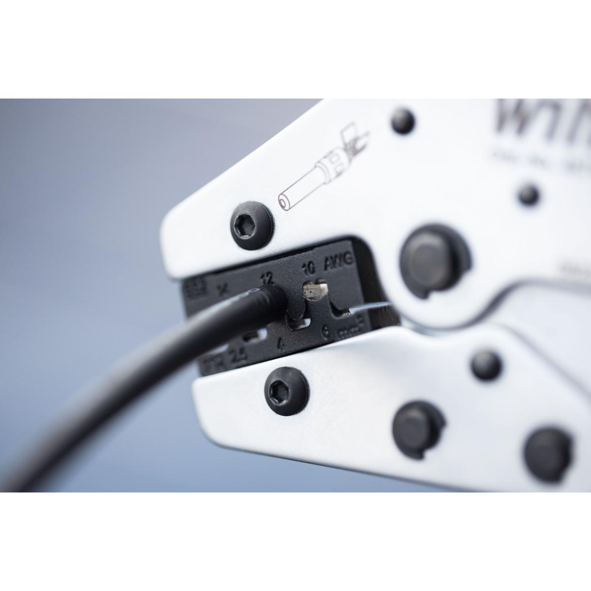 Wiha Crimpwerkzeug für MC4-Verbinder 2,5 - 6 mm²