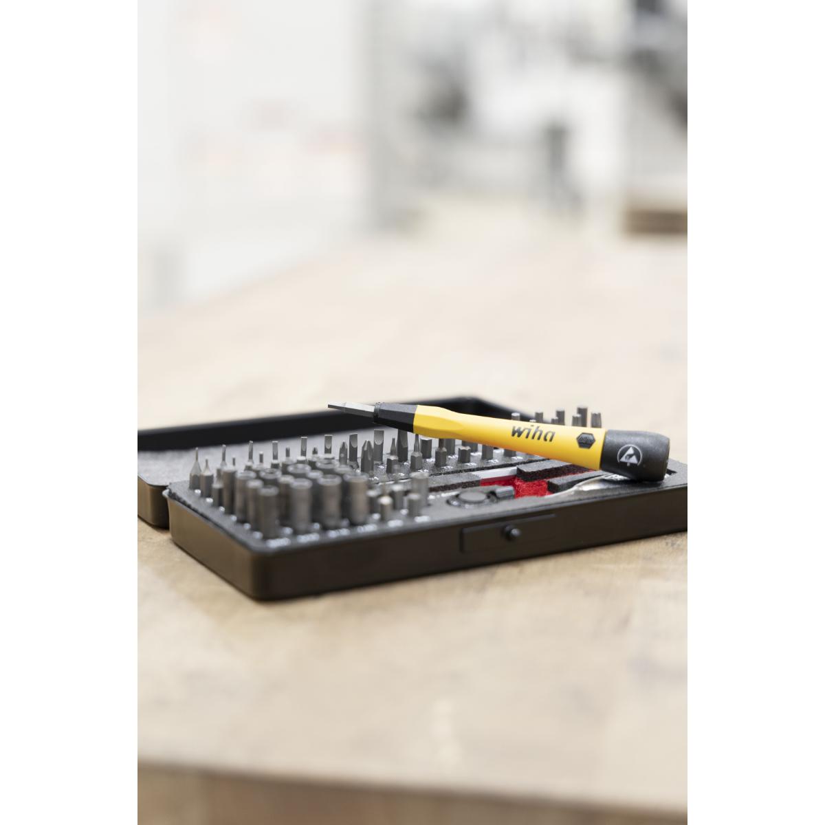 Wiha Micro-Bit Set ESD gemischt 65-teilges Set 4mm C4 in Box