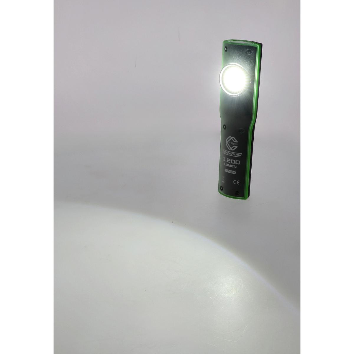 COMPETITION LED-Arbeitsleuchte, dimmbar, 1200 Lumen, mit Ladestation