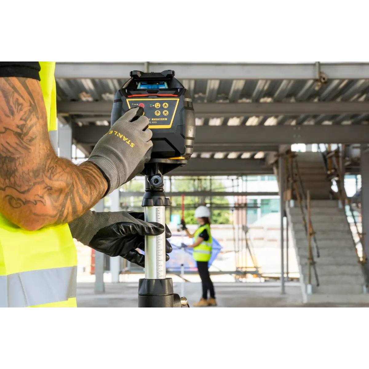 STANLEY FATMAX RL600L Rotationslaser rot (Lithium-Ionen) mit Lotfunktion auf-/abwärts, im PRO-STACK Koffer