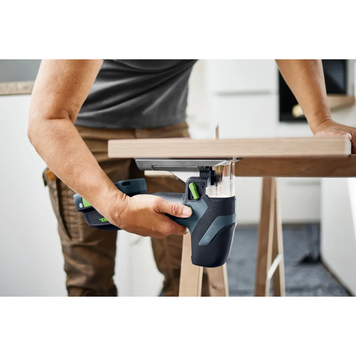 Festool Akku-Pendelstichsäge CARVEX PSC-E 18 EB-Basic