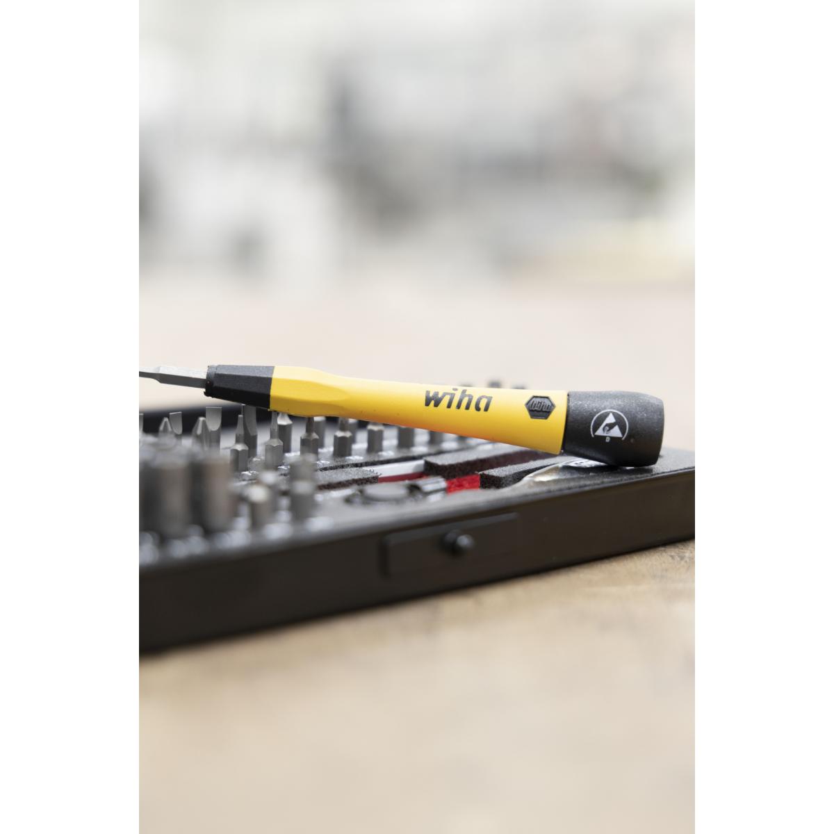 Wiha Micro-Bit Set ESD gemischt 65-teilges Set 4mm C4 in Box