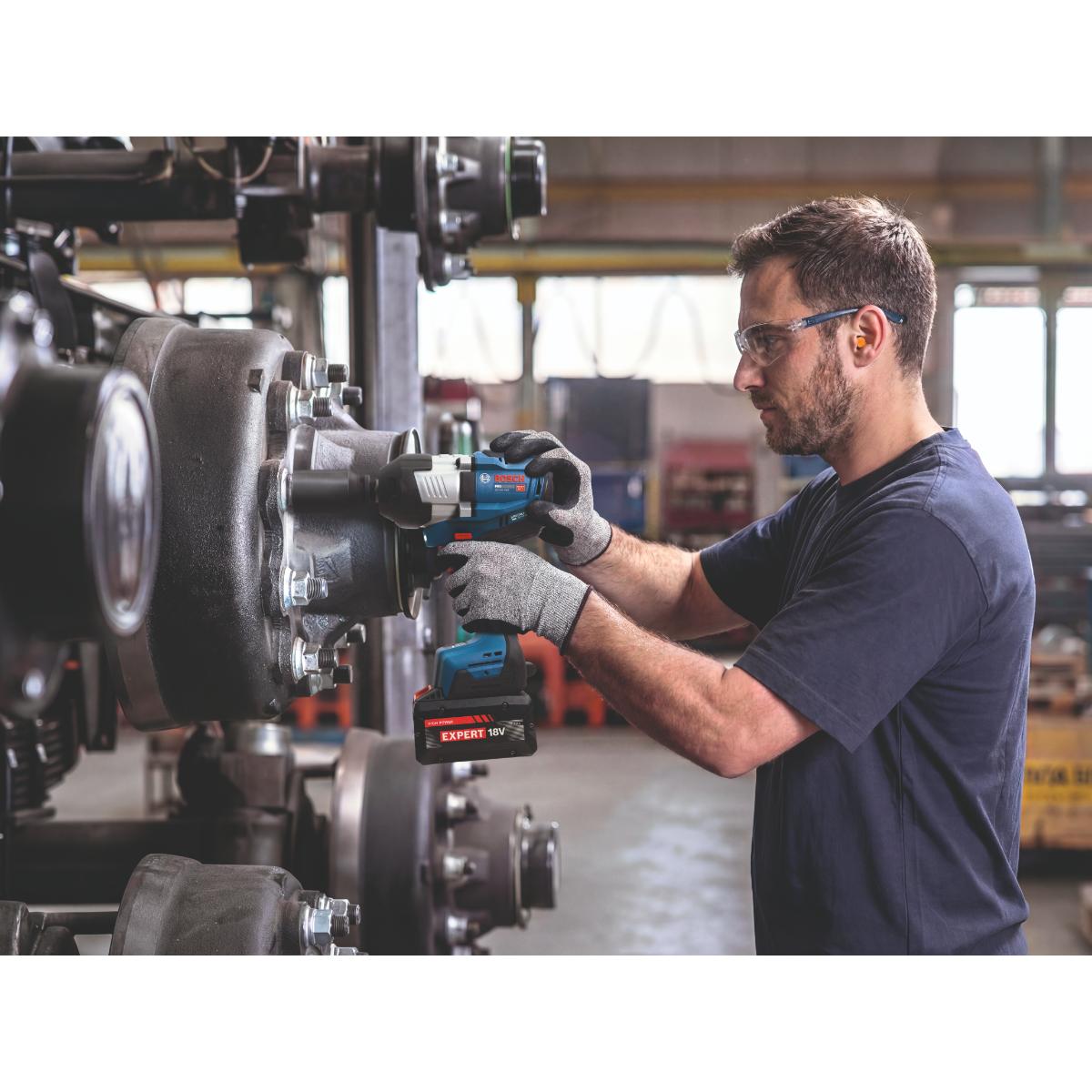 Bosch Schlagschrauber GDS18V-1400