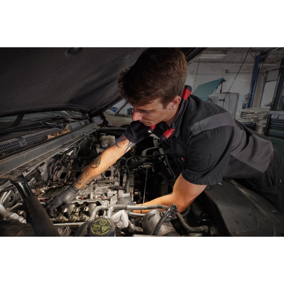 Milwaukee USB Akku-Nackenleuchte L4 NL400-301