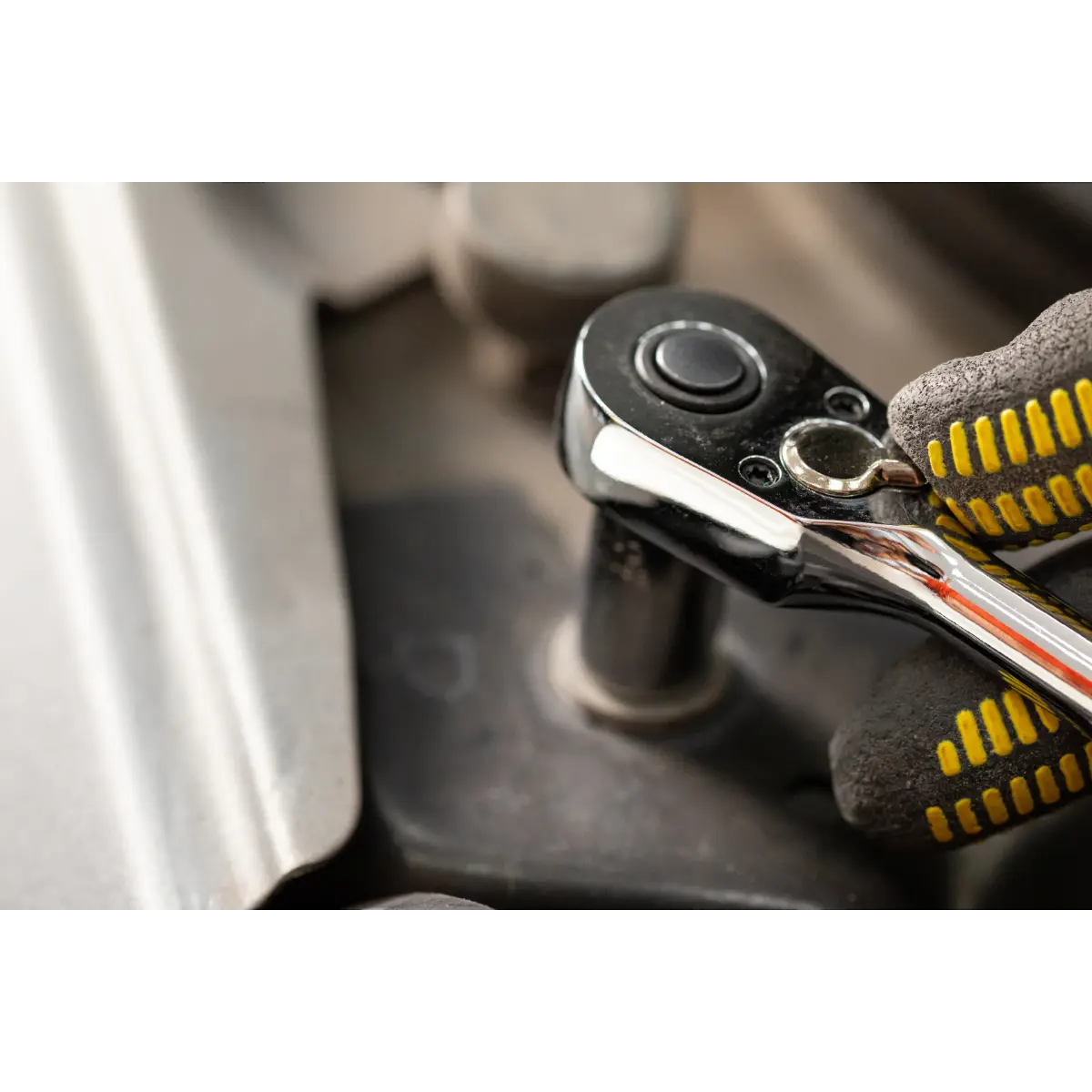 STANLEY 1/4 Zoll Umschaltknarre, 72 Zähne, Griff aus Bi-Material für Kontrolle und Komfort