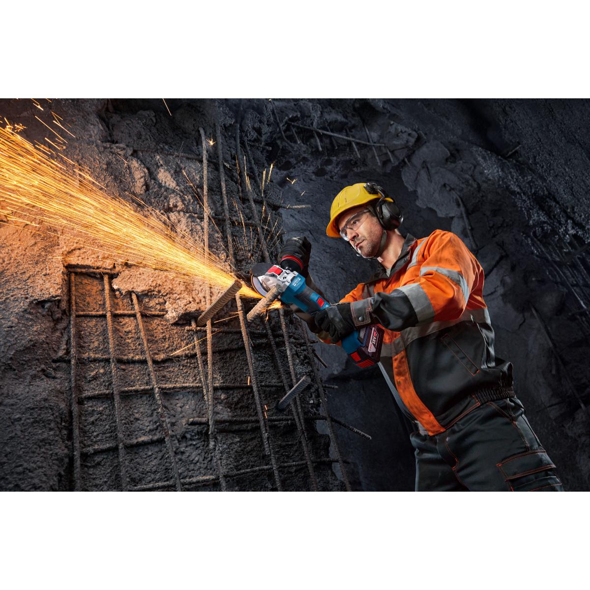 Bosch Winkelschleifer mit X-LOCK GWX18V-11PS