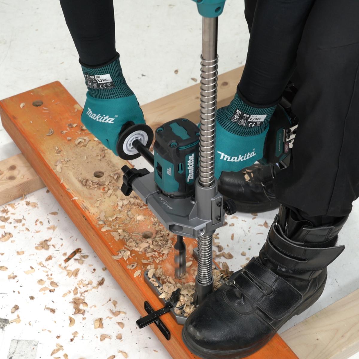 Makita Bohrständer-Set für präzises vertikales Bohren