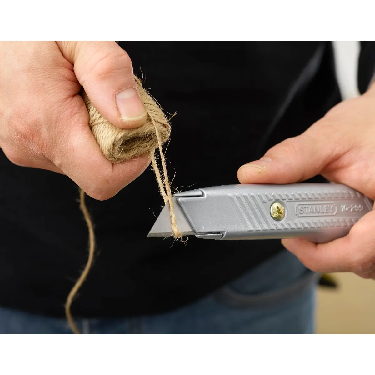 STANLEY Universalmesser 299E mit feststehender Klinge