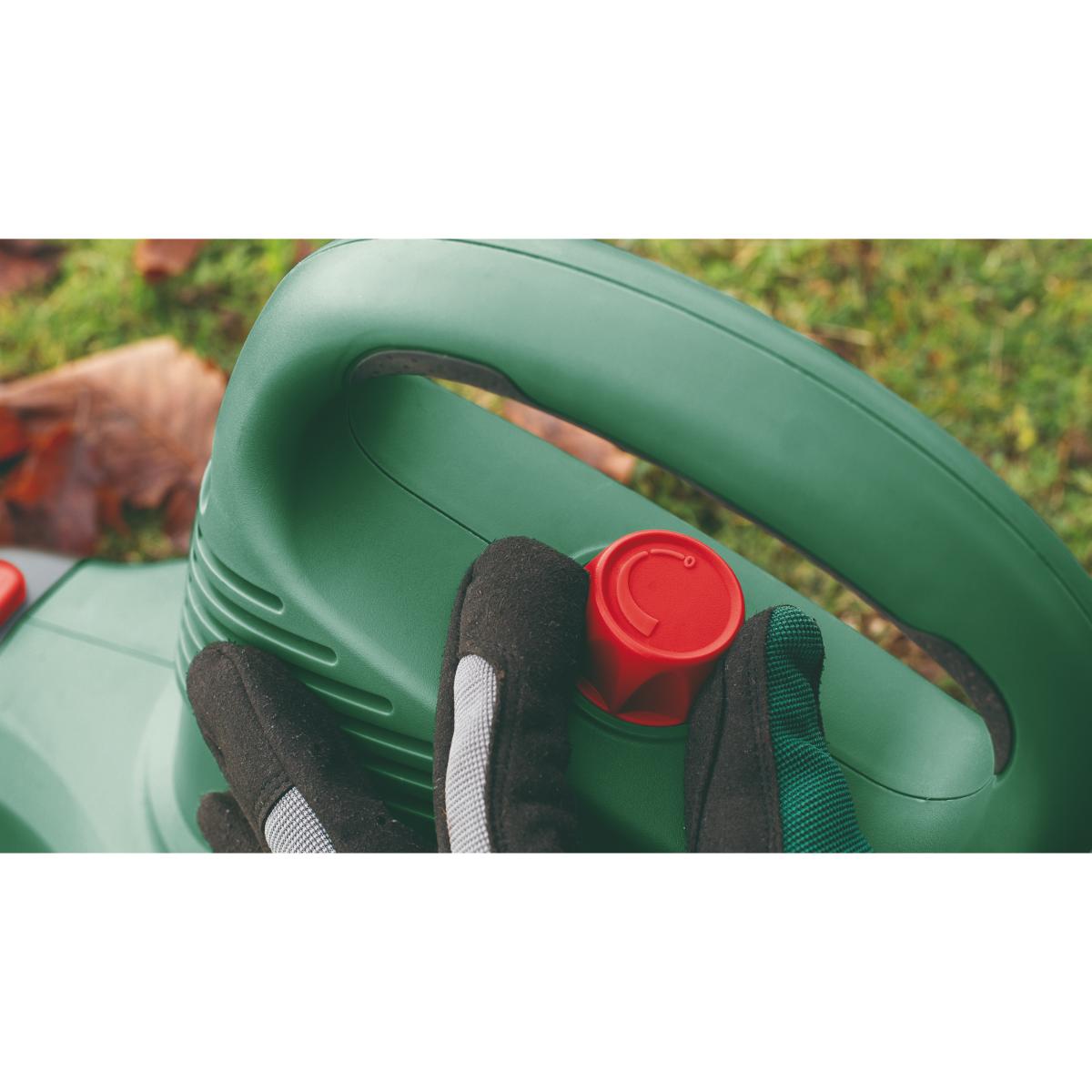 Bosch Gartensauger UniversalGardenTidy 3000