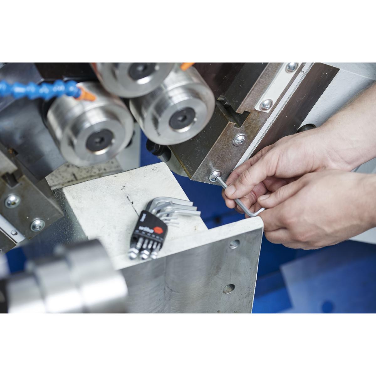 Wiha Stiftschlüssel Set im Compact Halter Sechskant-Kugelkopf 9-teilges Set mattverchromt