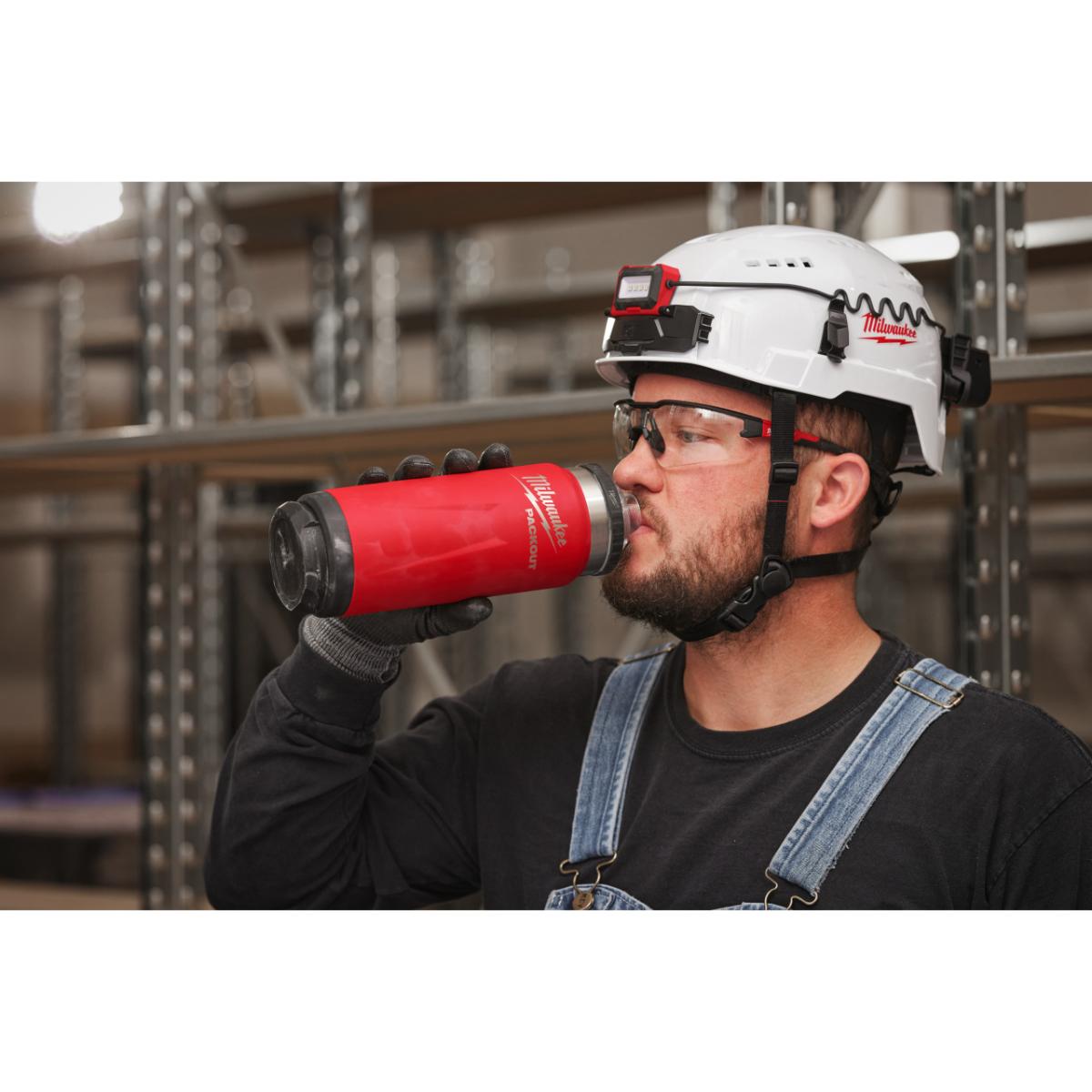 Milwaukee ﻿PACKOUT Thermoflasche mit Schraubdeckel 530 ml