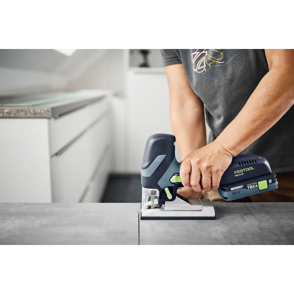 Festool Akku-Pendelstichsäge CARVEX PSC-E 18 EB-Basic