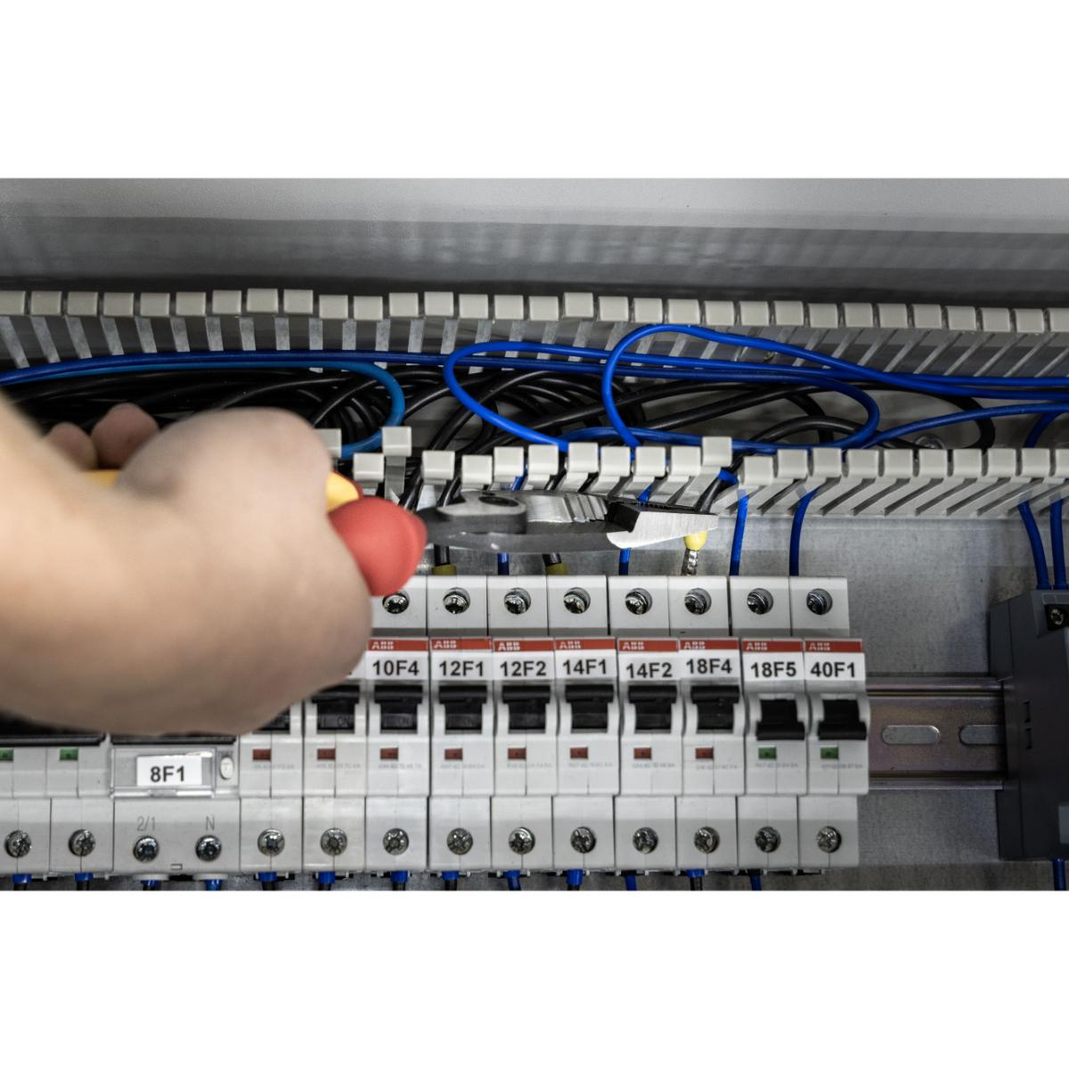 Wiha Multifunktionszange 8in1 Industrial electric mit ein- und ausschaltbarer Öffnungsfeder