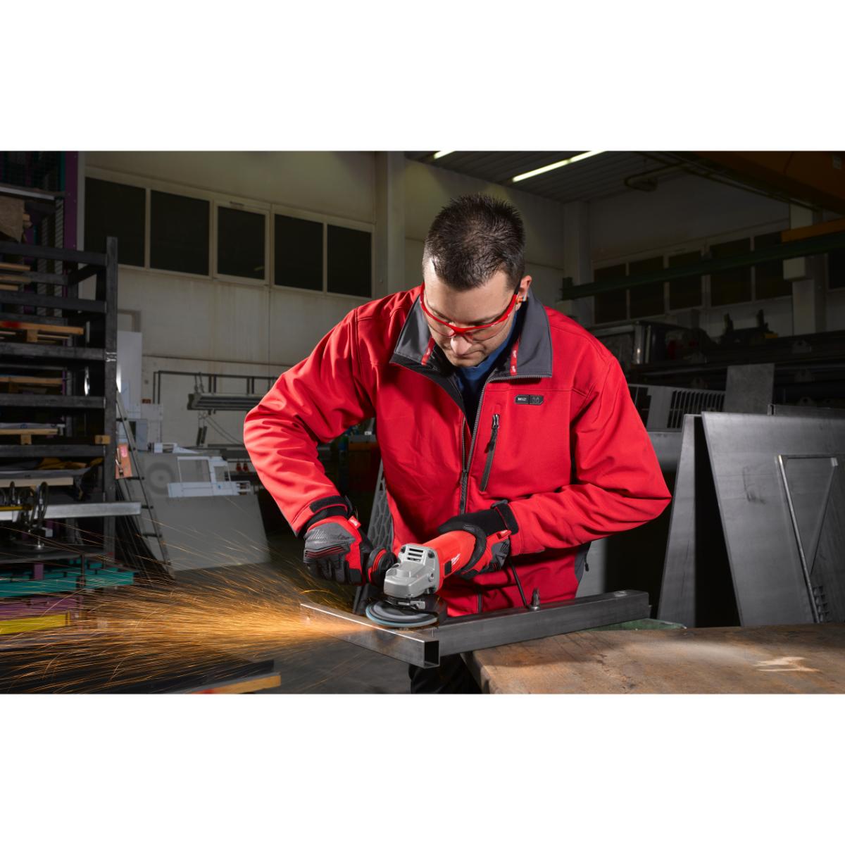 Milwaukee Winkelschleifer AGV10-125EK