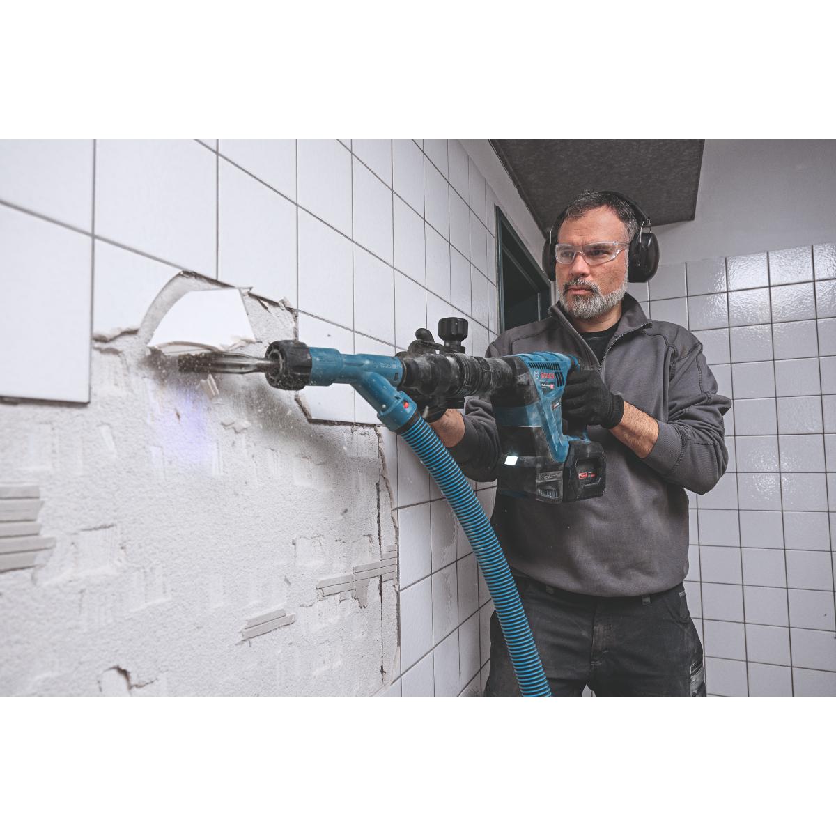 Bosch Akku-Schlaghammer mit SDS max GSH 18V-5 in XL-BOXX