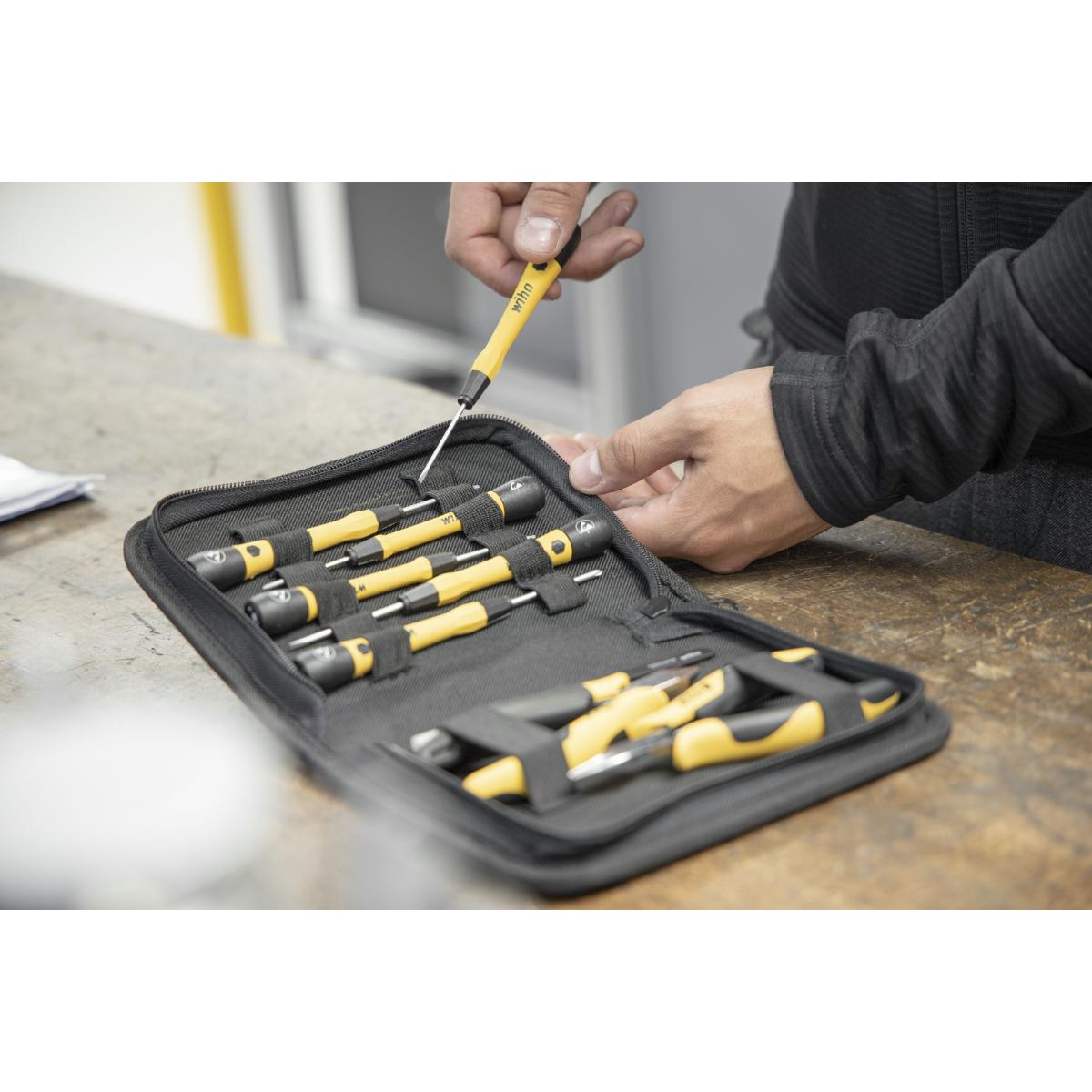 Wiha Werkzeug Set ESD Zangen, Schraubendreher, Pinzette 10-teilges Set mit Werkzeugmappe