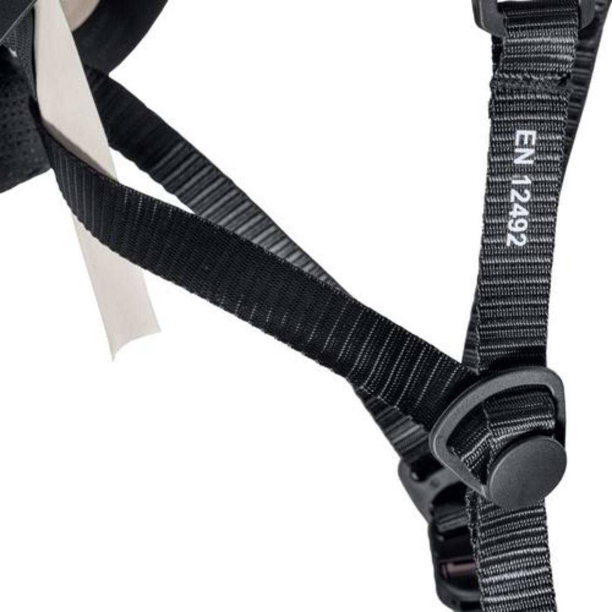 uvex pronamic alpine Schutzhelm mit Lüftungen