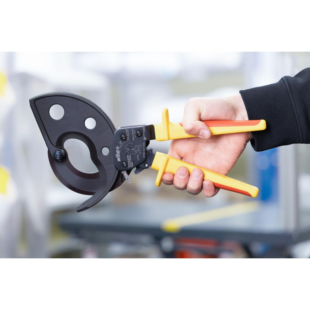 Wiha Kabelschneider electric bis 500 mm² mit Ratschenprinzip