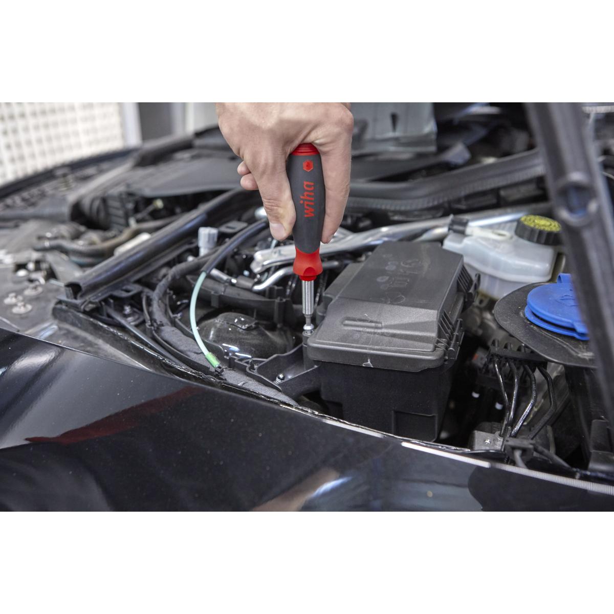 Wiha Schraubendreher mit Bit Magazin PocketMax magnetisch gemischt mit 8 Bits, 1/4 zoll