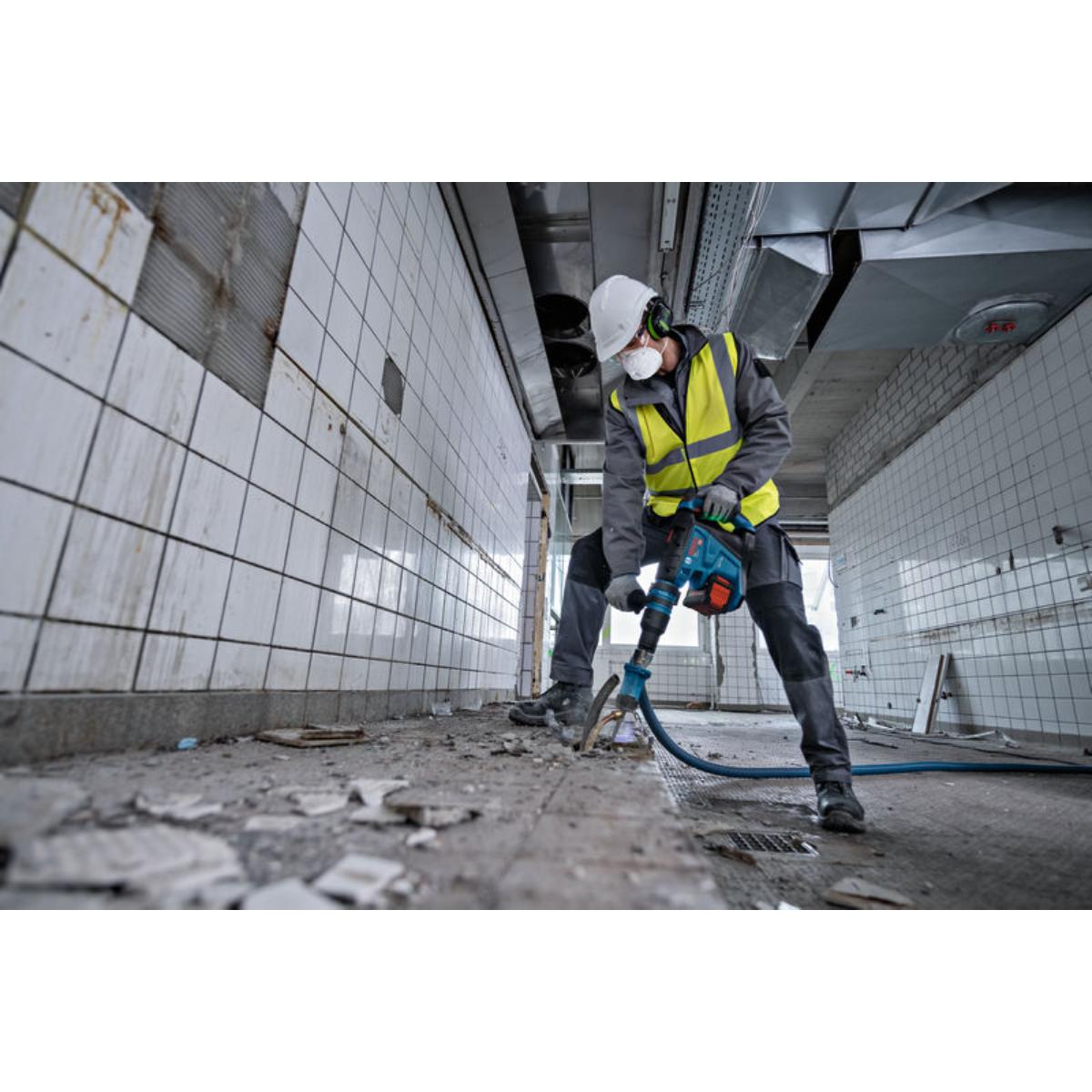 Bosch Bohrhammer mit SDS max GBH18V-40