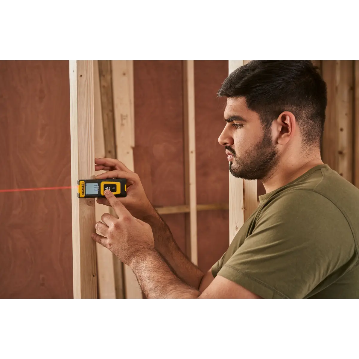 STANLEY Entfernungsmesser SLM100 bis 30m