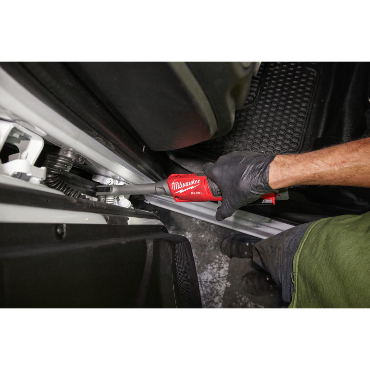 Milwaukee M12 FUEL Akku-Durchgangsratsche M12FPTR-0