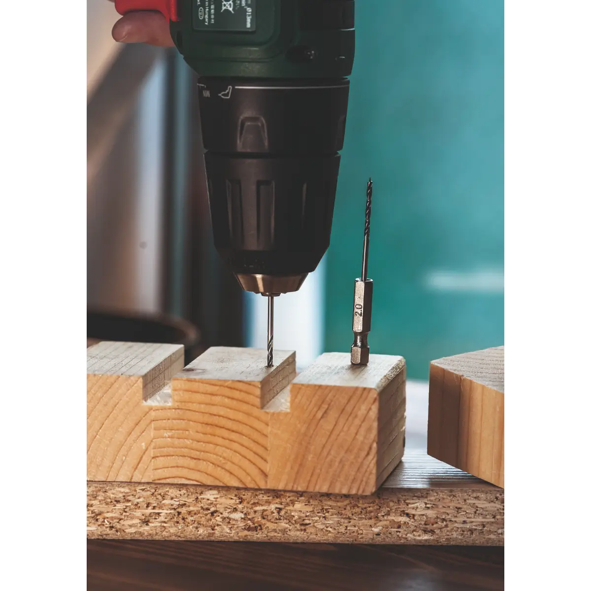 Bosch Holzspiralbohrer-HSS, 1/4"-Sechskantschaft D= 6,0 mm, L= 102 mm