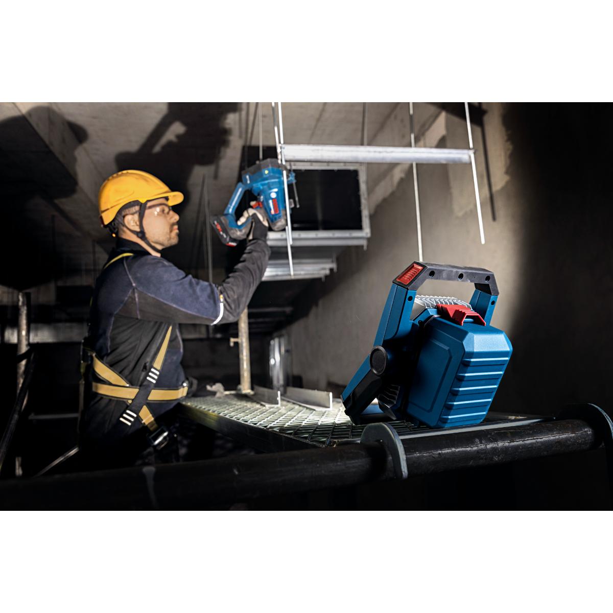 Bosch Akku-Bauleuchte GLI18V-3000