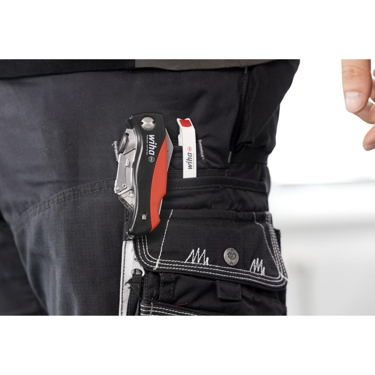 Wiha Klappmesser mit 6 Trapezklingen