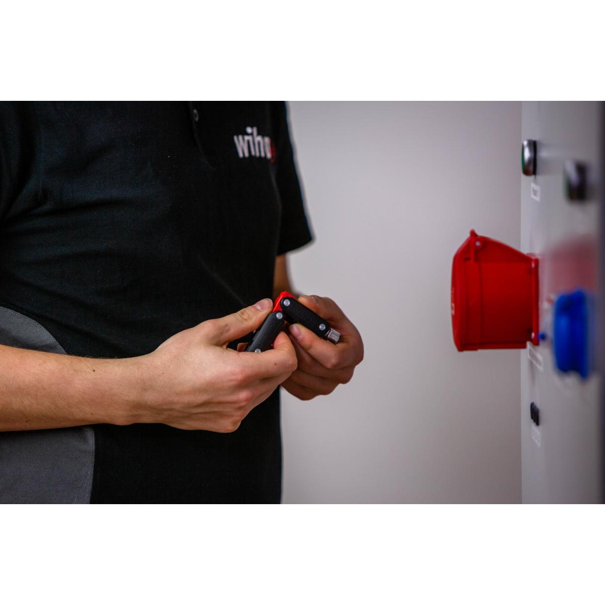 Wiha Universalschlüssel mit Doppelgelenk für Außendreikant, Außenvierkant und Doppelbart