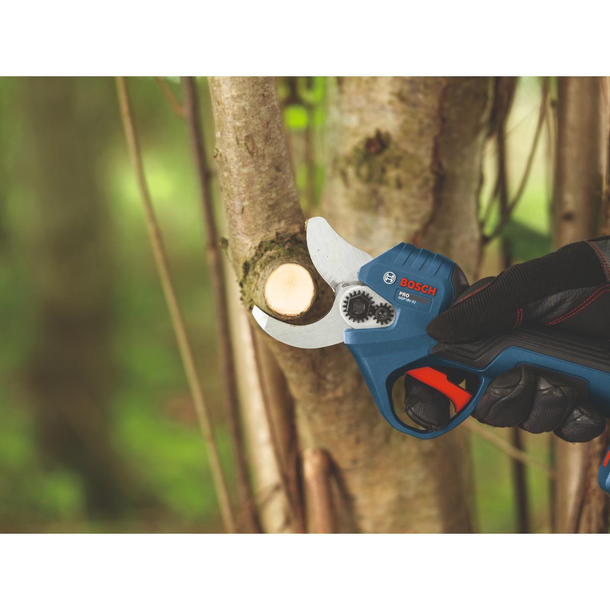Bosch Akku-Gartenschere GGP18V-32 Pruner 18V