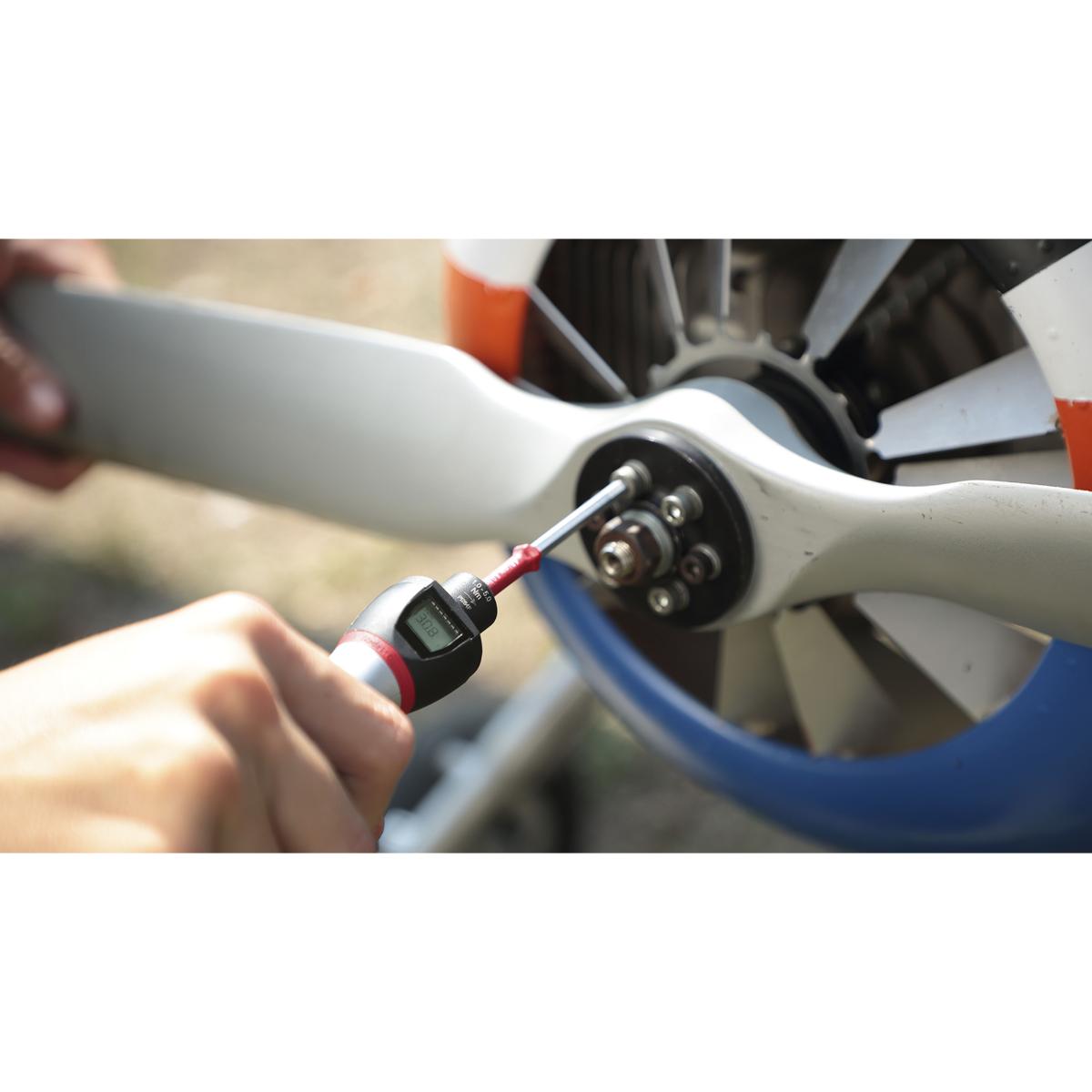 Wiha Drehmoment-Schraubendreher iTorque mit Digitalskala