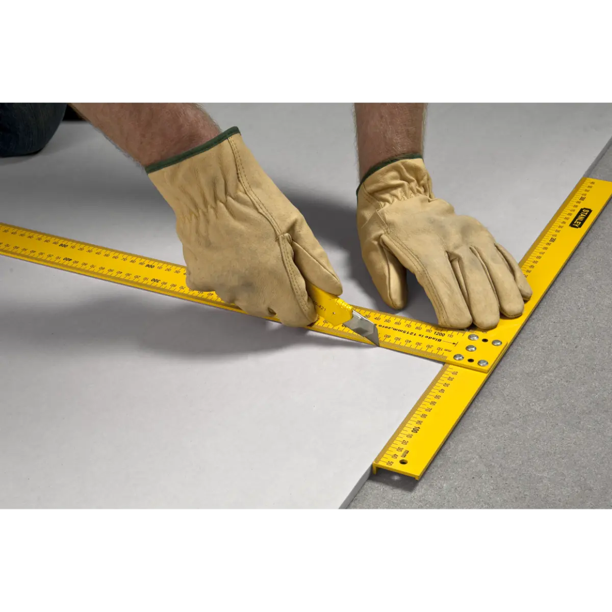 STANLEY T-Reissschiene 122cm 50mm breites Bl. f. Platten bis 1220 mm