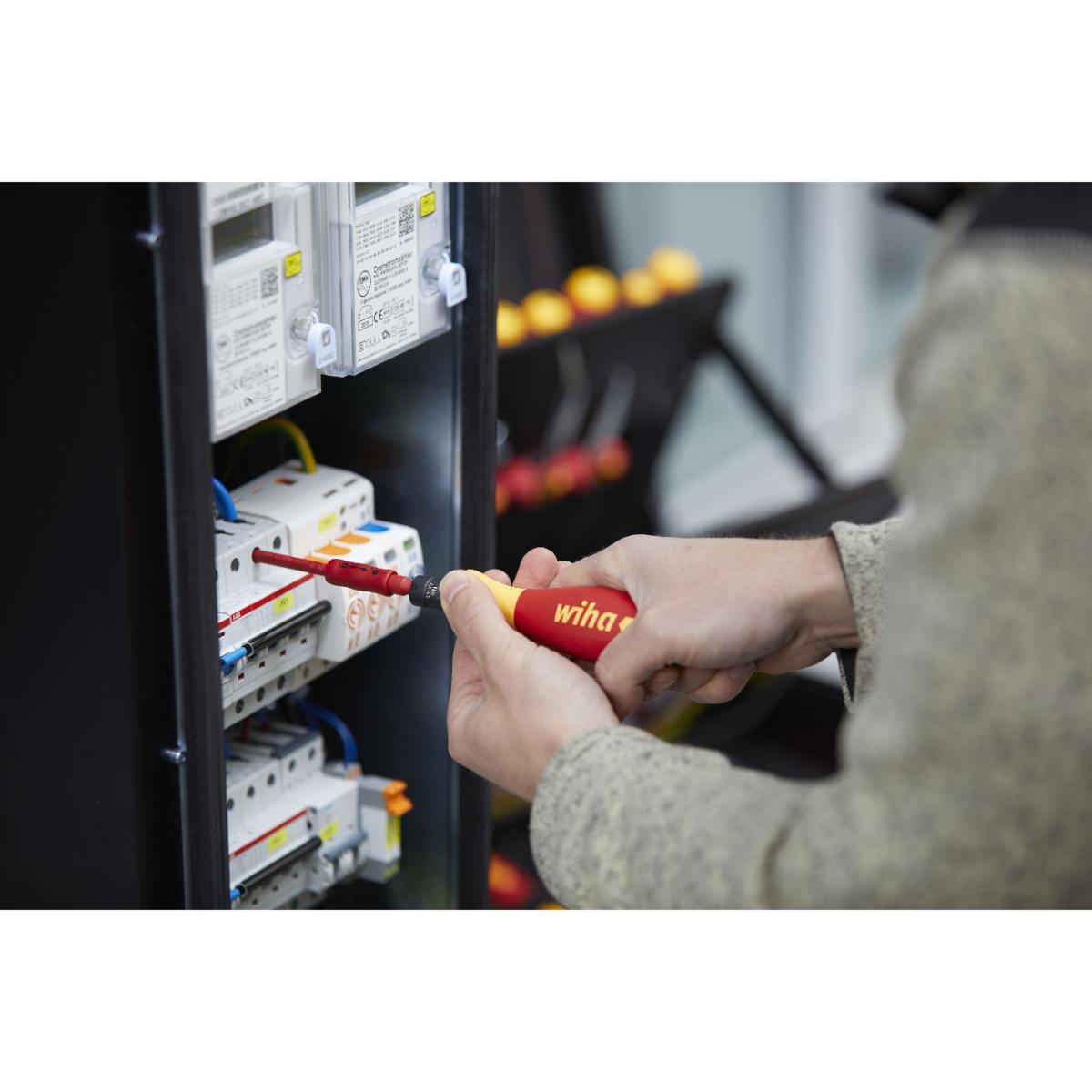 Wiha Drehmoment-Schraubendreher TorqueVario -S electric variabel einstellbare Drehmomentbegrenzung