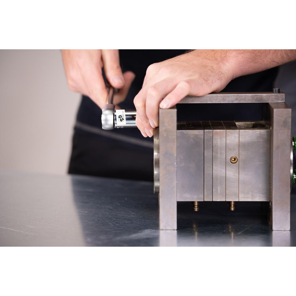 Wiha Steckschlüsseleinsatz Set Gripper mit Ratsche 3/8 zoll und Adapter für Akkuschrauber 3-teilges Set