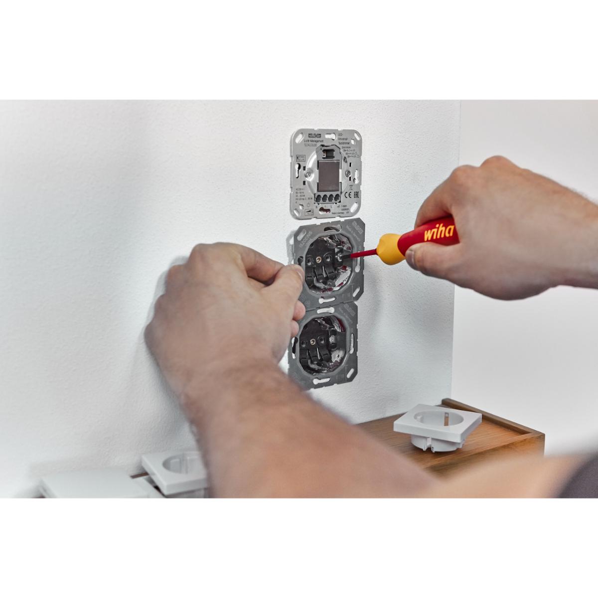 Wiha Schraubendreher mit Bit Magazin PocketMax electric gemischt mit 4 slimBits