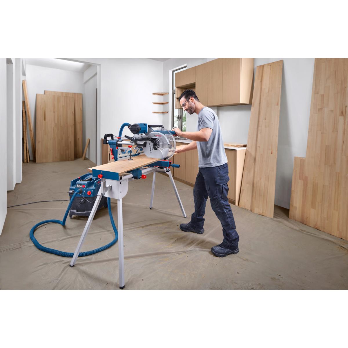 Bosch Kapp- und Gehrungssäge GCM 340-305 D