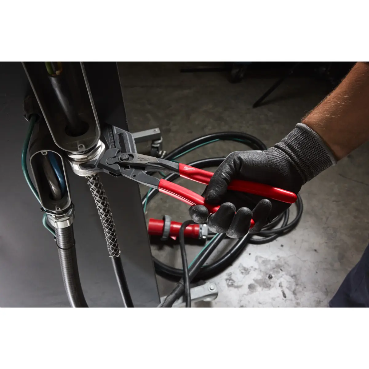 Milwaukee Zangenschlüssel 250 mm