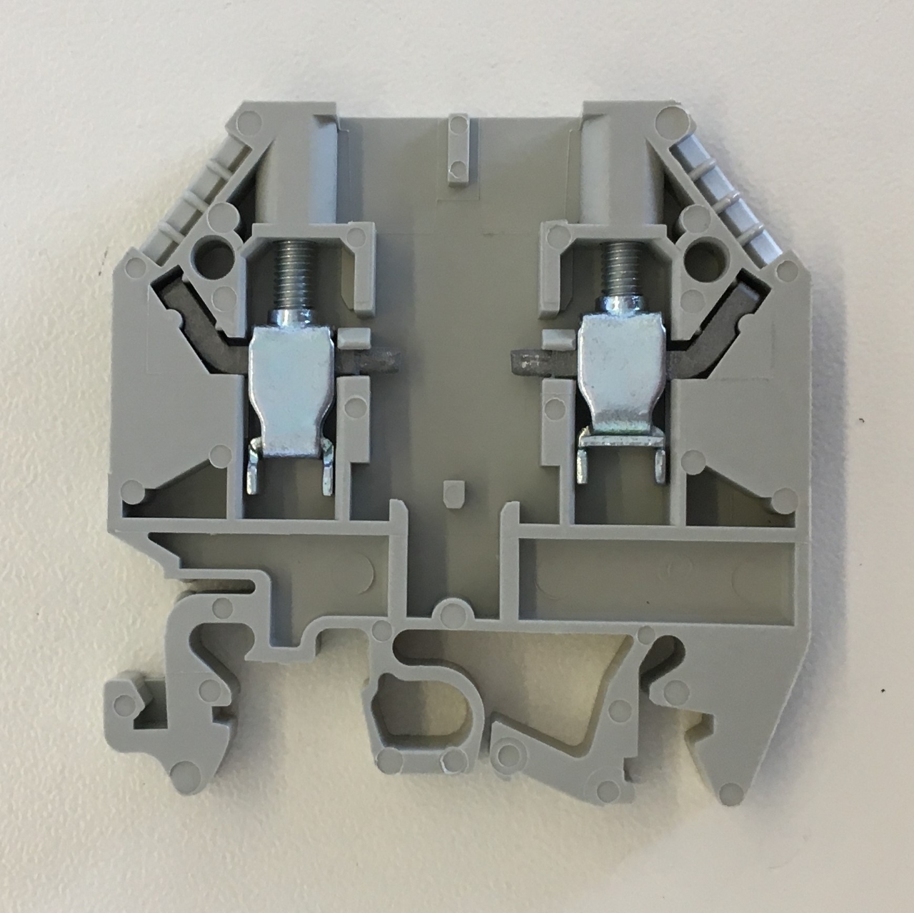 ELMAG Reihenklemmenhalter bis 4mm2, 6mm breit, grau