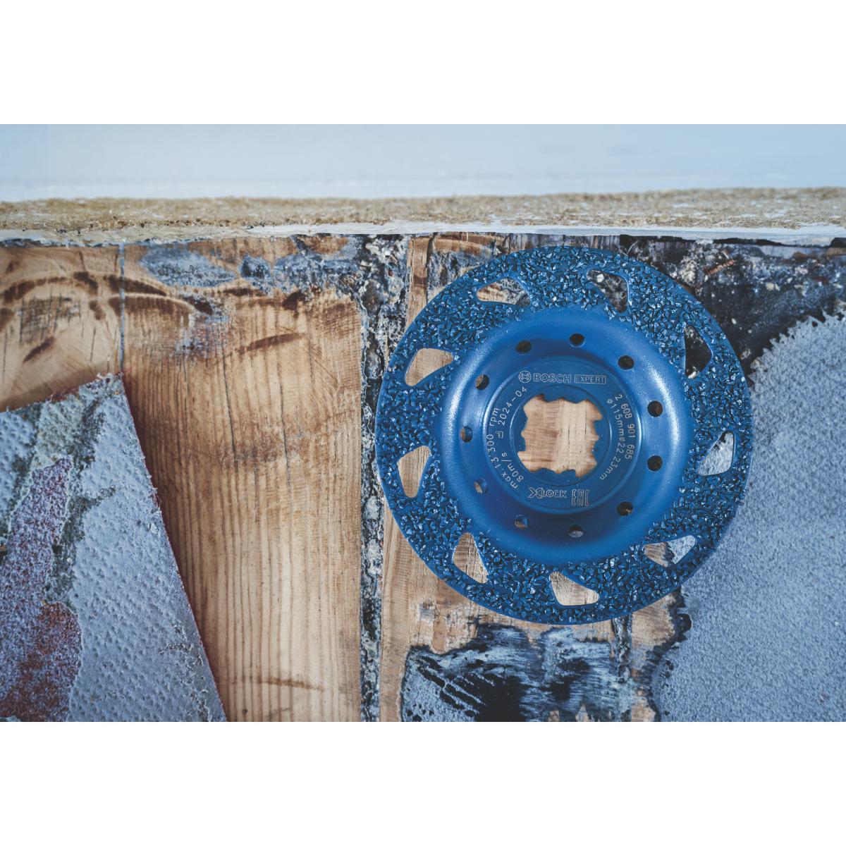 Bosch EXPERT Multi Material Carbide-Topfscheibe grob X-LOCK, 115 mm, 22,23 mm