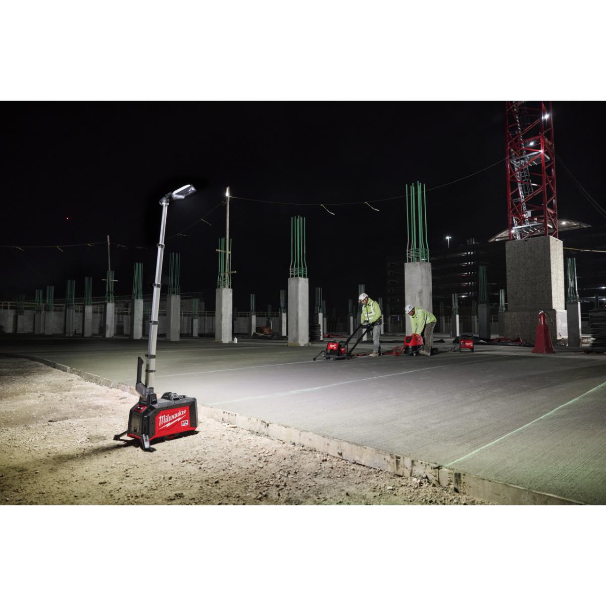 Milwaukee MX FUEL Akku-Kompaktbaustellenstrahler MXFTLIC-601