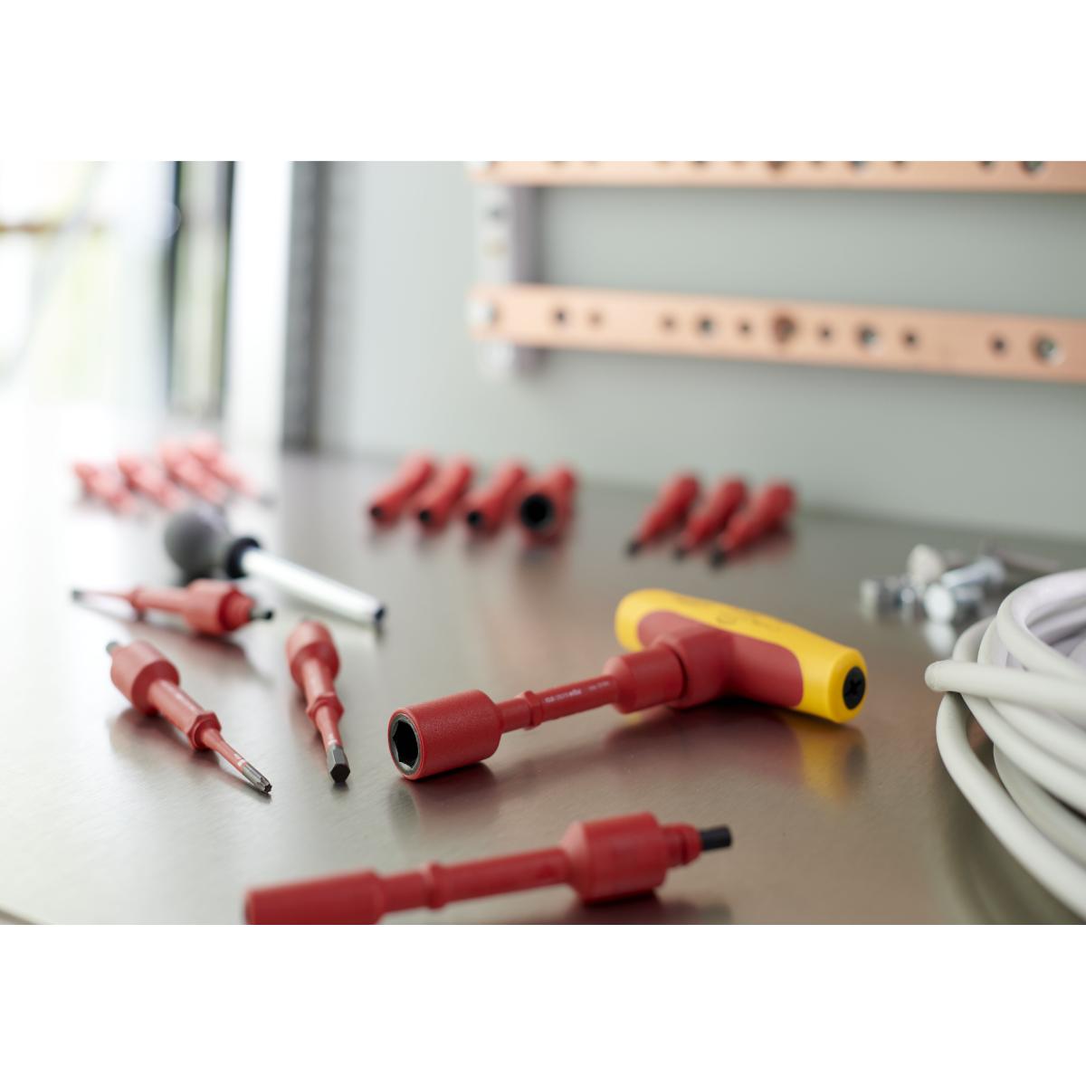 Wiha Drehmoment-Schraubendreher mit Quergriff TorqueVario -S T electric 5-14 Nm variabel einstellbare Drehmomentbegrenzung