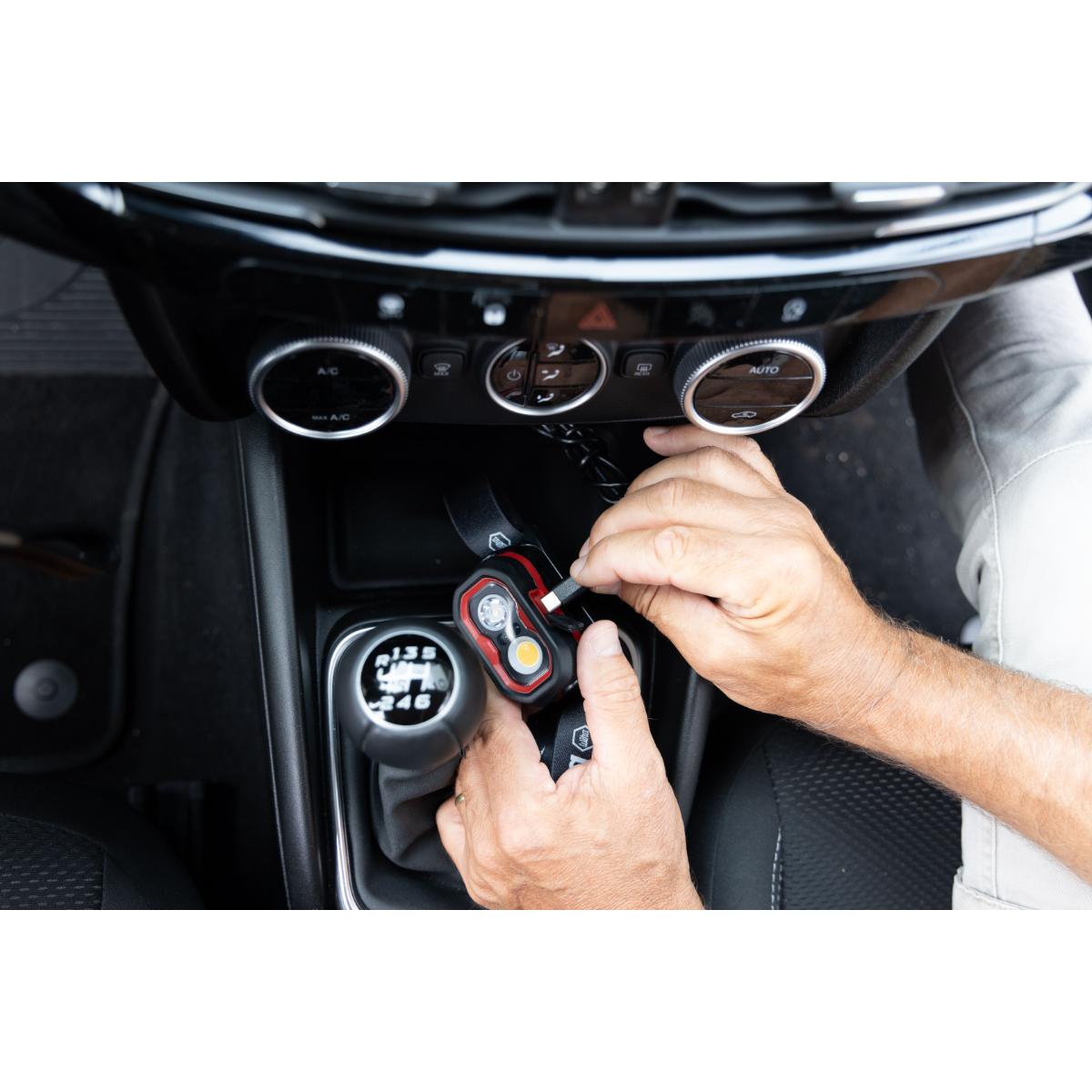 Wiha Stirnlampe 500 lm mit Bewegungssensor mit USB-C-Ladekabel