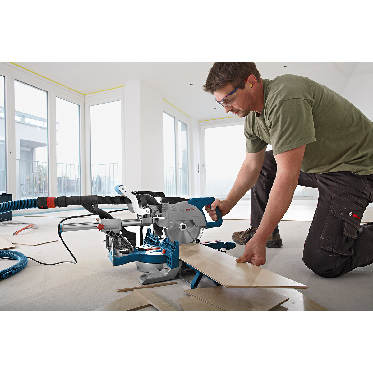 Bosch Paneelsäge GCM 8 SJL, mit Kreissägeblatt 216 x 30 mm